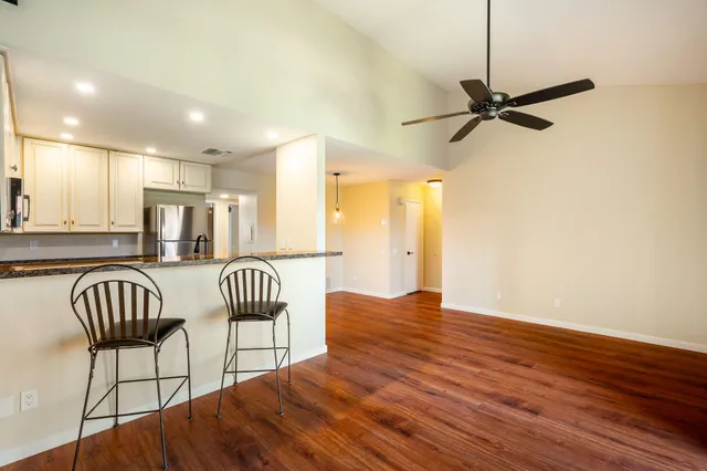 $380,000 | 291 East Mel Avenue, Unit 312, Palm Springs, CA 92262