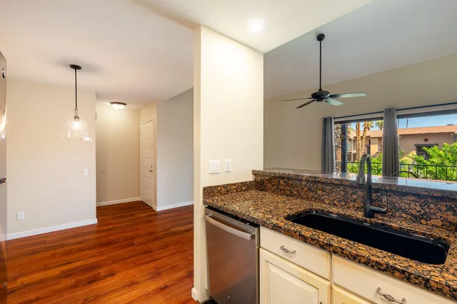 $380,000 | 291 East Mel Avenue, Unit 312, Palm Springs, CA 92262