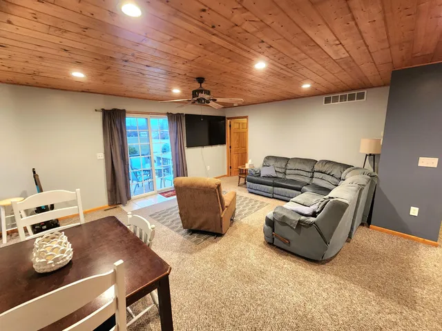 $1,850 | 6039 Morris Lake Road, Mears, MI 49436