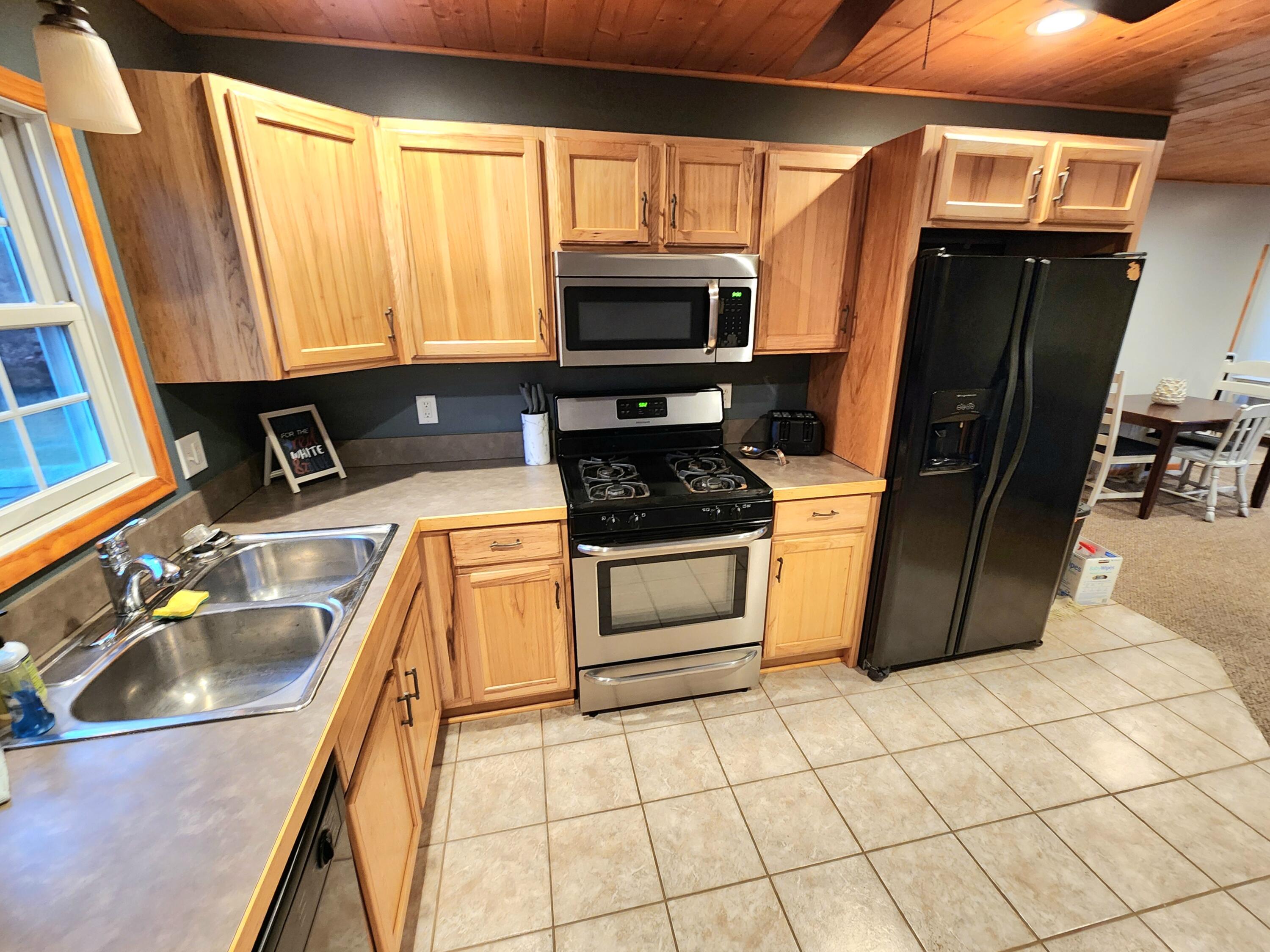 6039 Morris Lake Road Mears, MI 49436 - Photo 31 of 49 20241118_165701