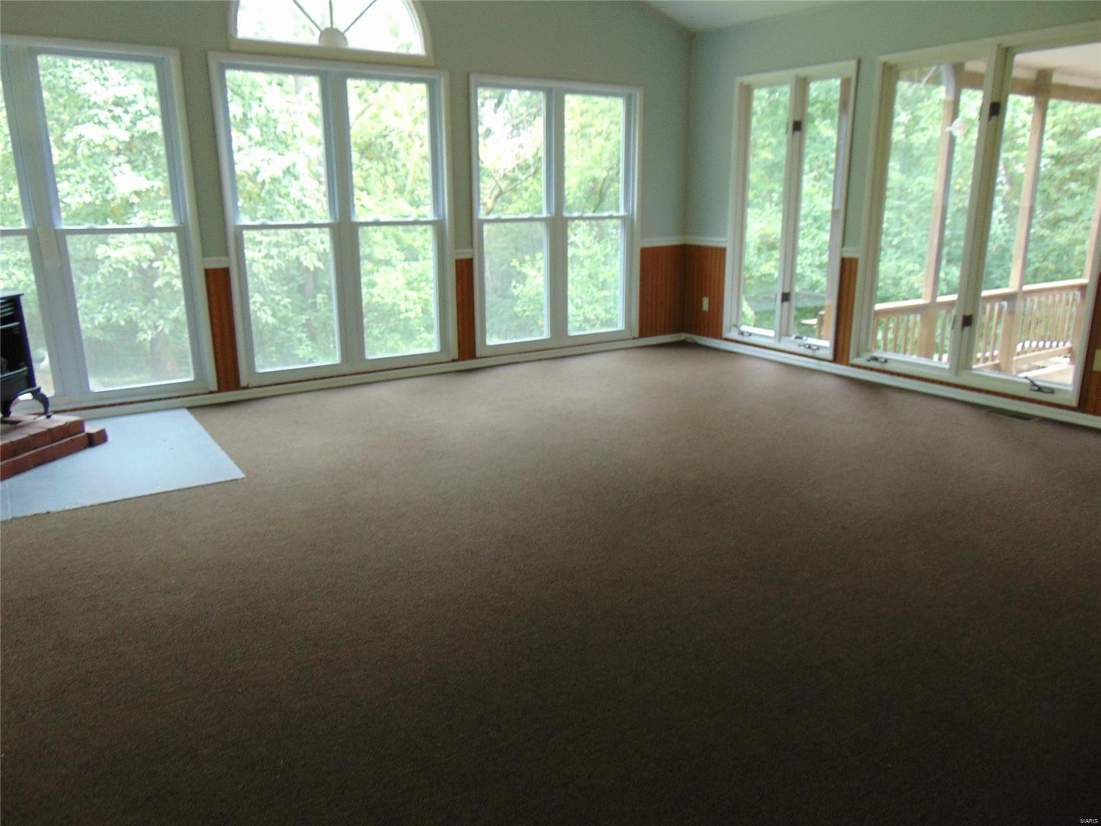 5212 Airport Road Godfrey, IL 62035 - Photo 16 of 76
