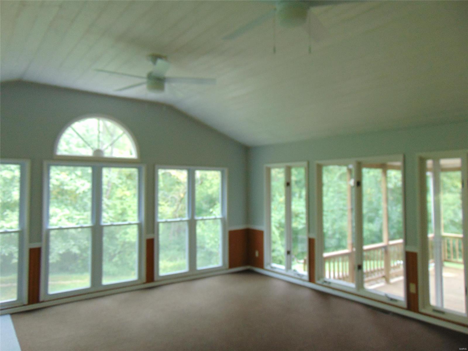 5212 Airport Road Godfrey, IL 62035 - Photo 19 of 76