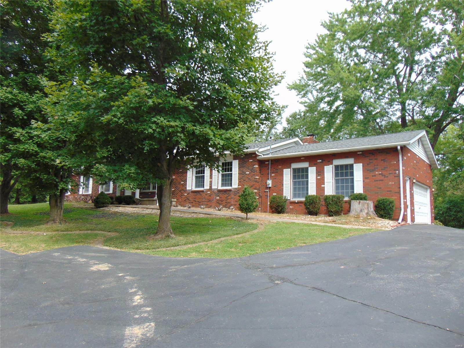 5212 Airport Road Godfrey, IL 62035 - Photo 55 of 76