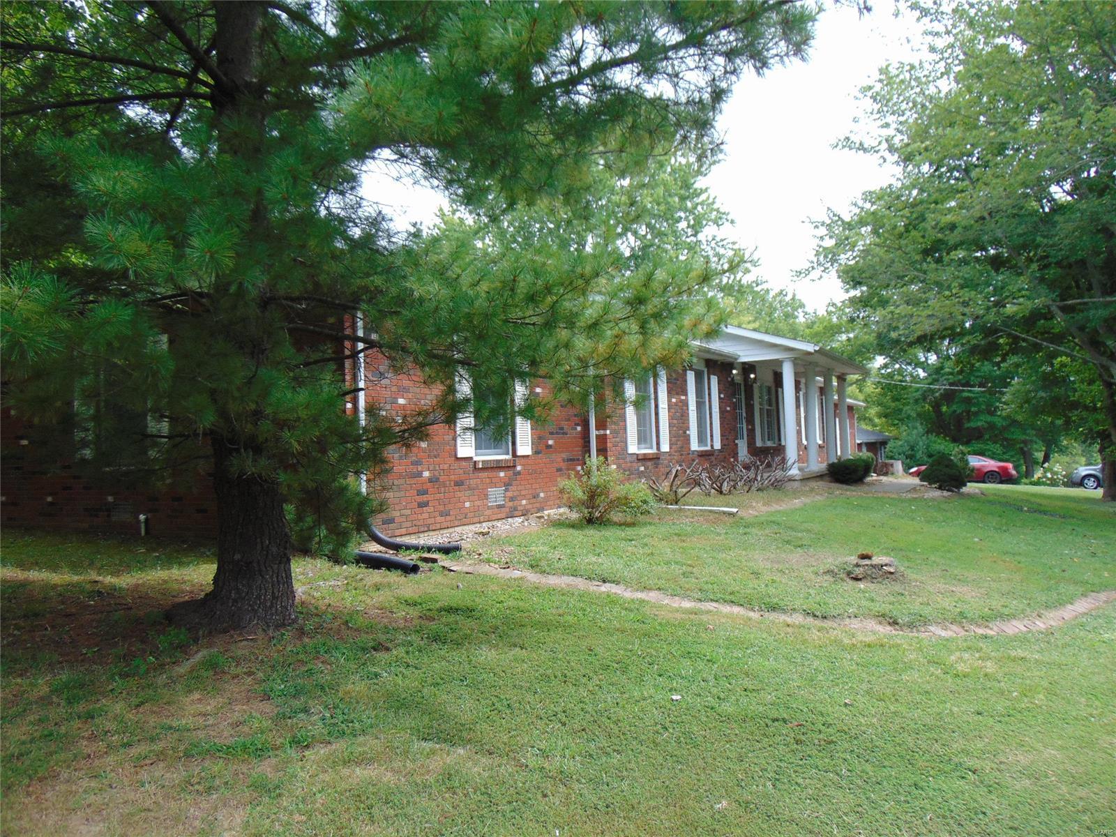 5212 Airport Road Godfrey, IL 62035 - Photo 59 of 76
