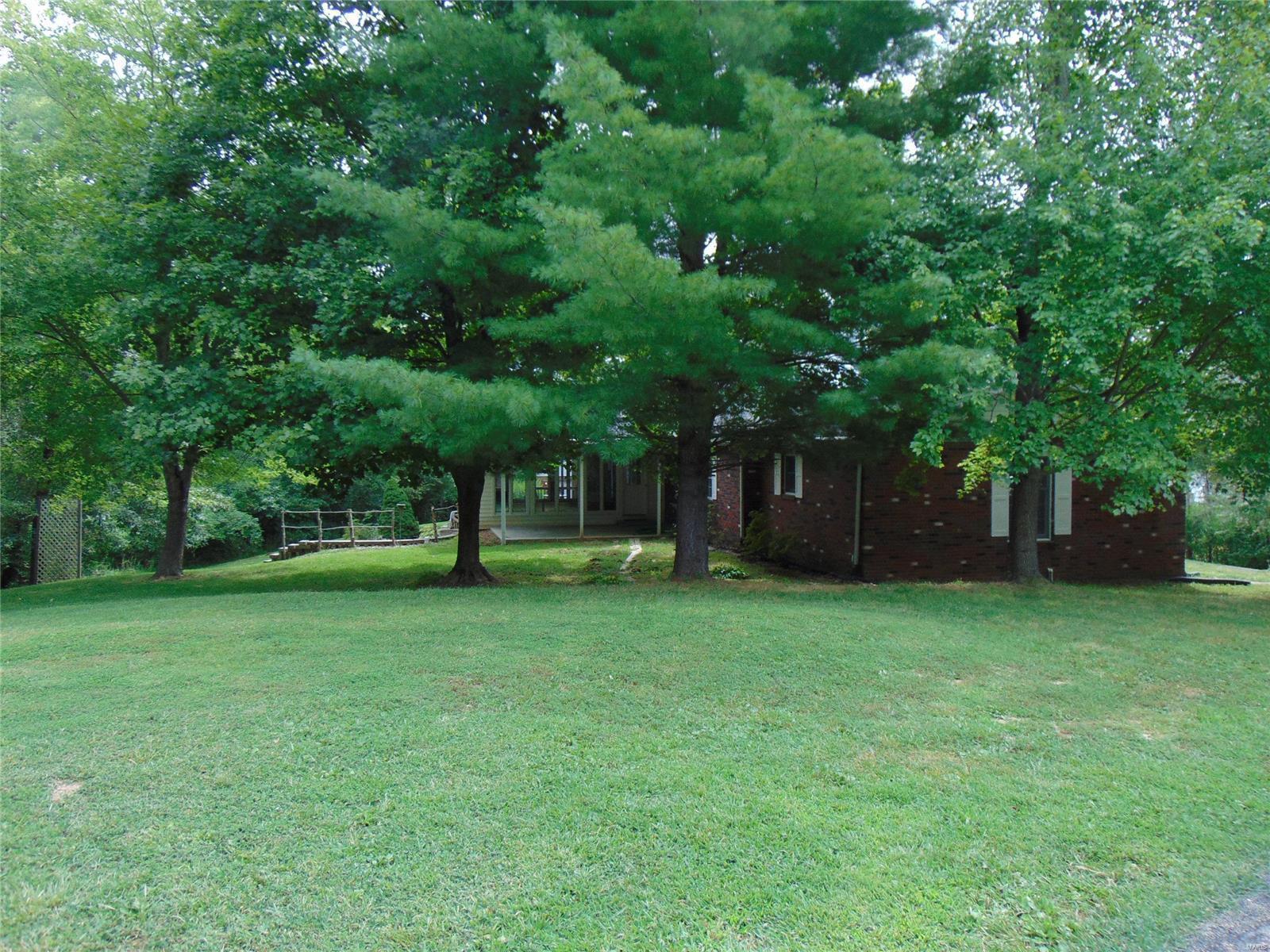 5212 Airport Road Godfrey, IL 62035 - Photo 62 of 76
