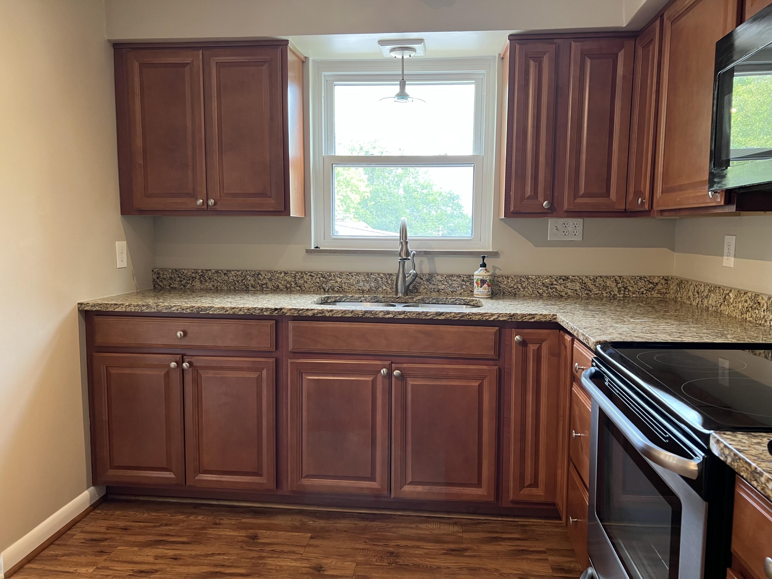 111 Ridgemont Avenue, Unit 2 Covington, KY 41011 - Photo 8 of 19