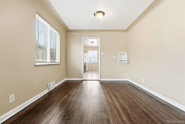 $1,000,000 | 1717 Clinton Street, Aurora, CO 80010