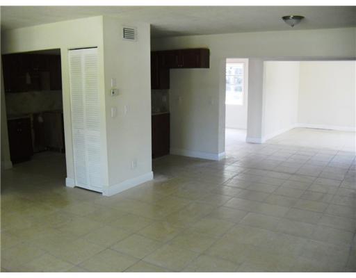 26 Andros Road Palm Springs, FL 33461 - Photo 3 of 25 Additional Photo