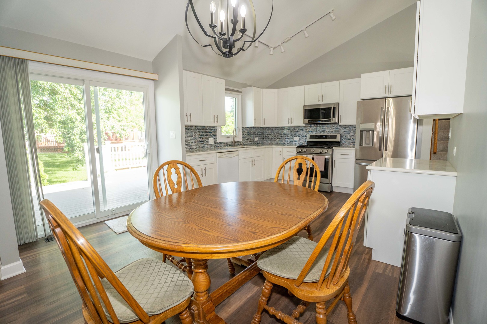 16409 Winding Creek Road Plainfield, IL 60586 - Photo 6 of 21