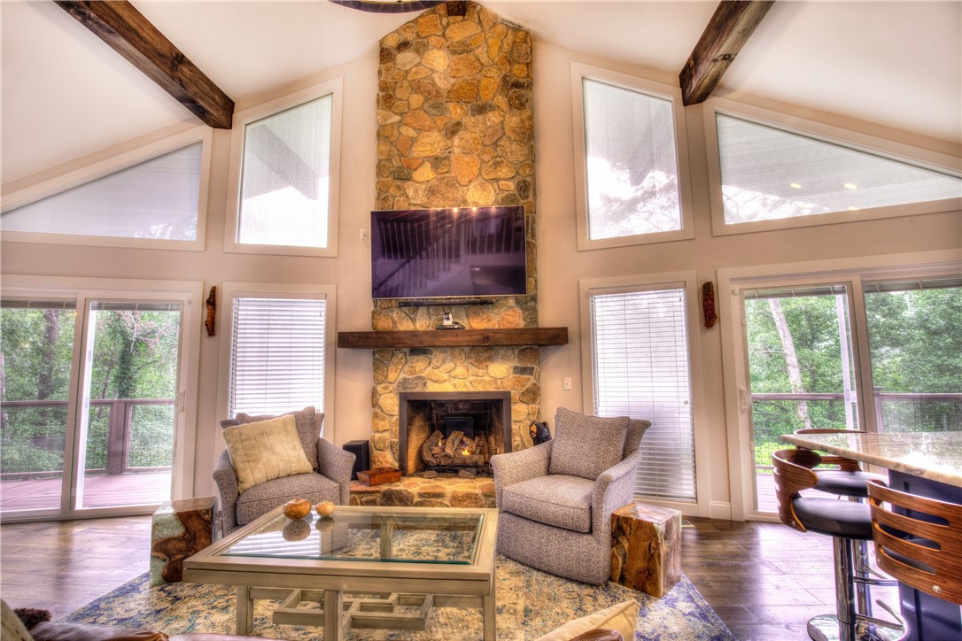 209 River Bluff Road Cleveland, SC 29635 - Photo 5 of 32