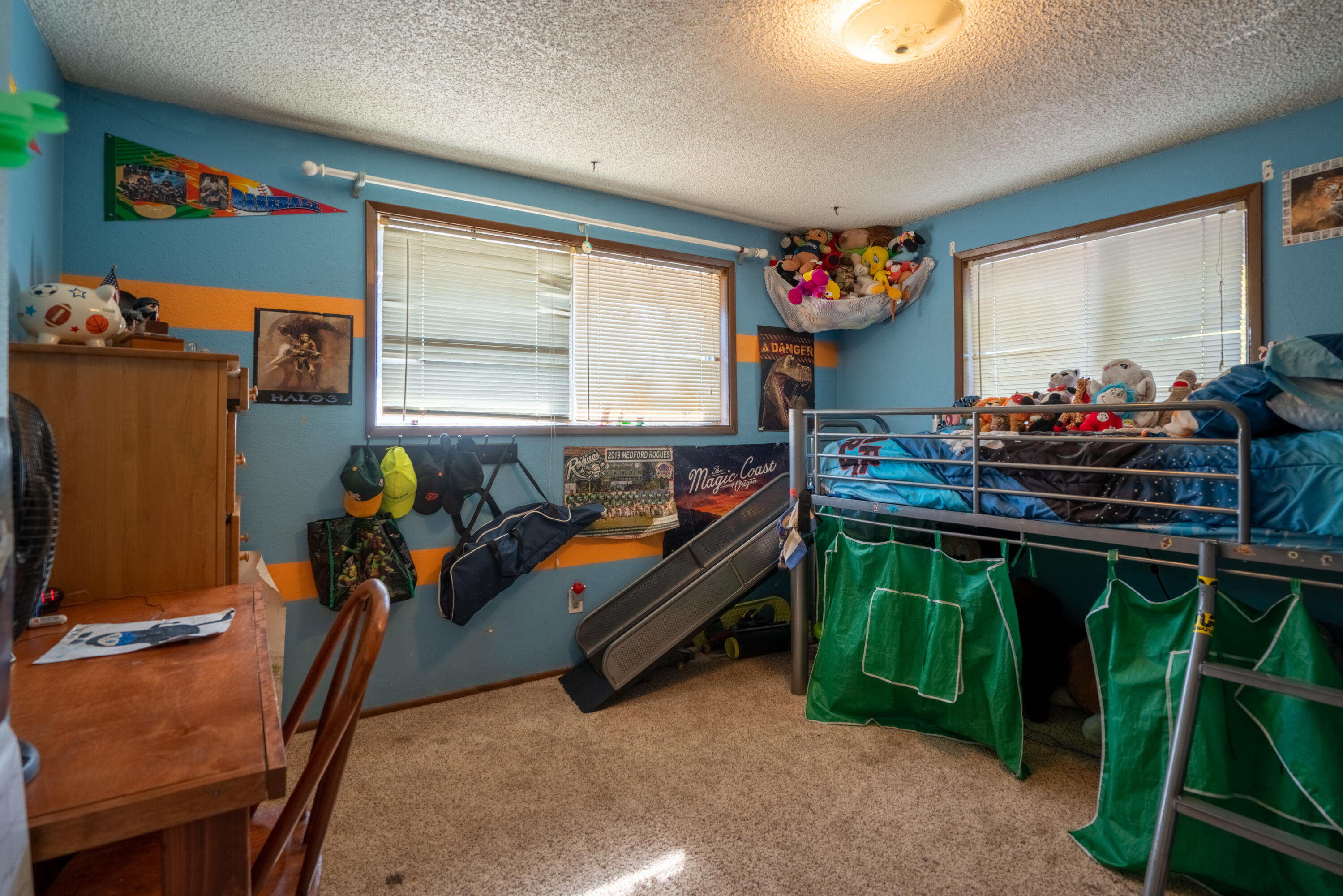 913 Freeman Road Central Point, OR 97502 - Photo 18 of 36 DSC02619-HDR