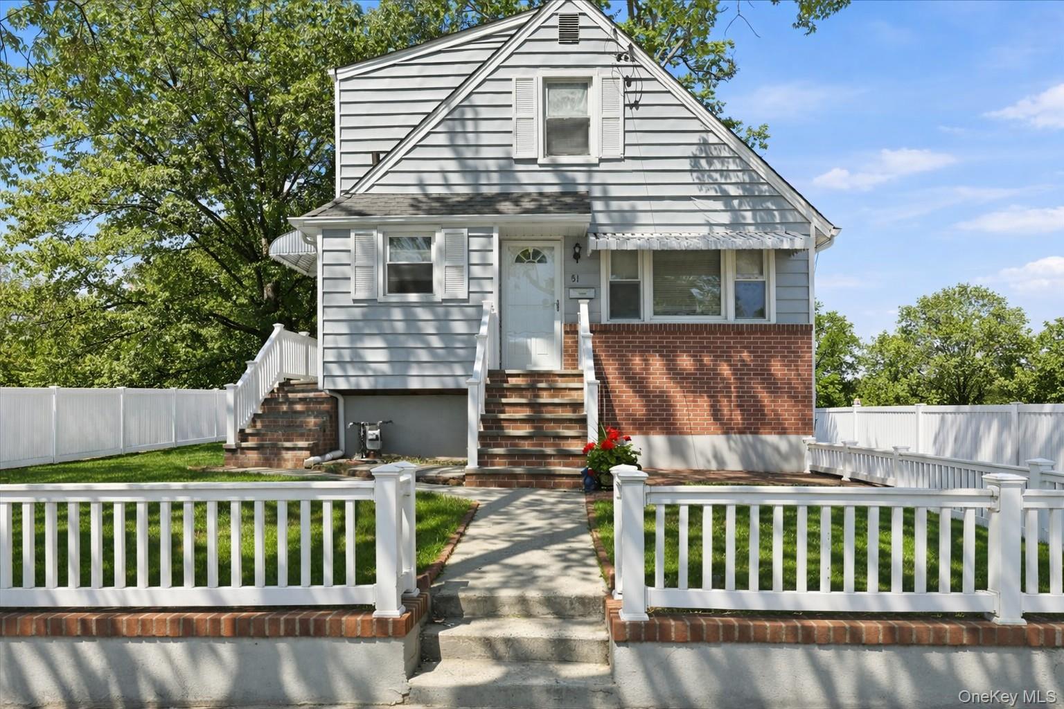 51 Hickory Road Port Washington, NY 11050 - Photo 1 of 16