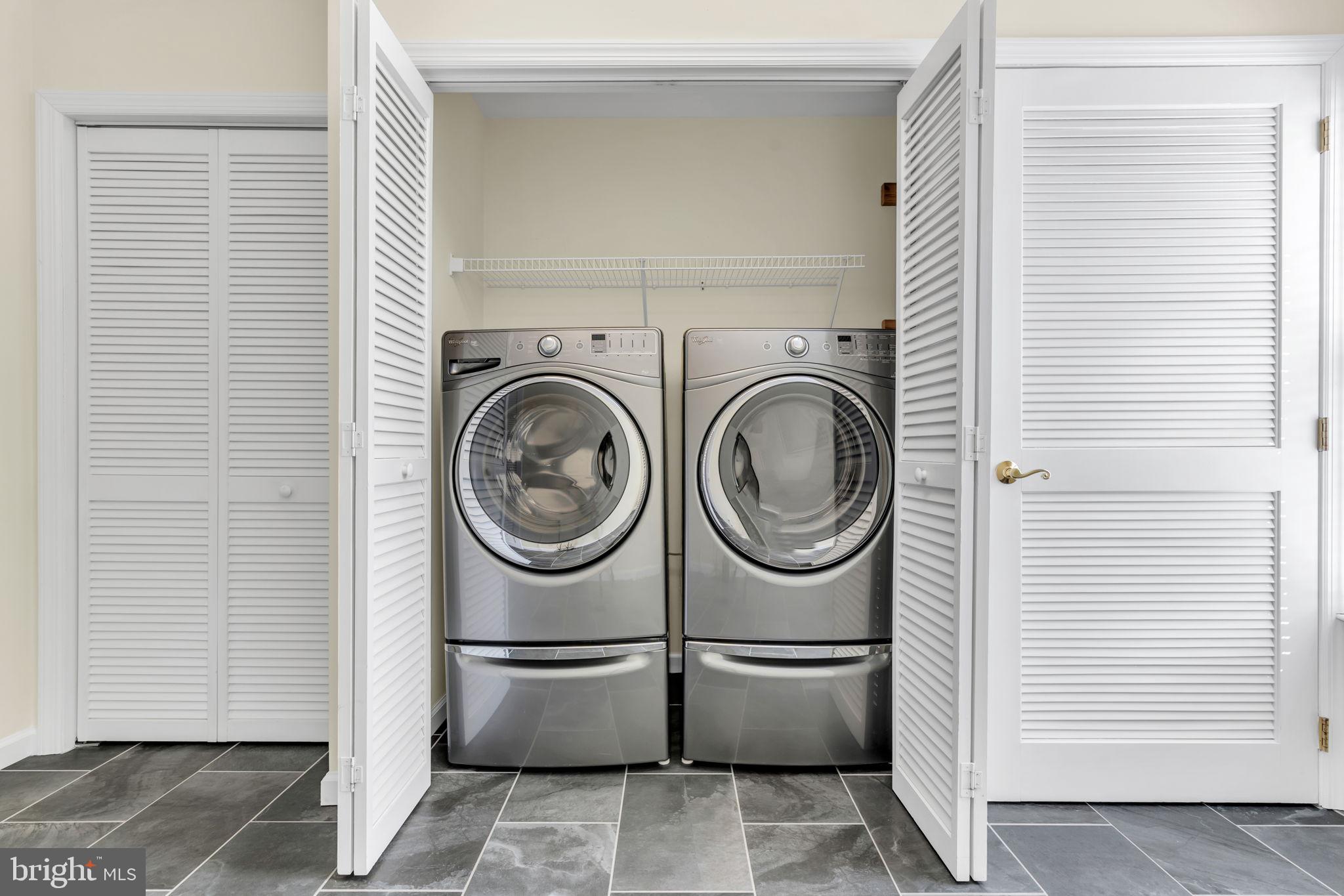 68 Morris Boulevard Manahawkin, NJ 08050 - Photo 21 of 43 a utility room with dryer and washer