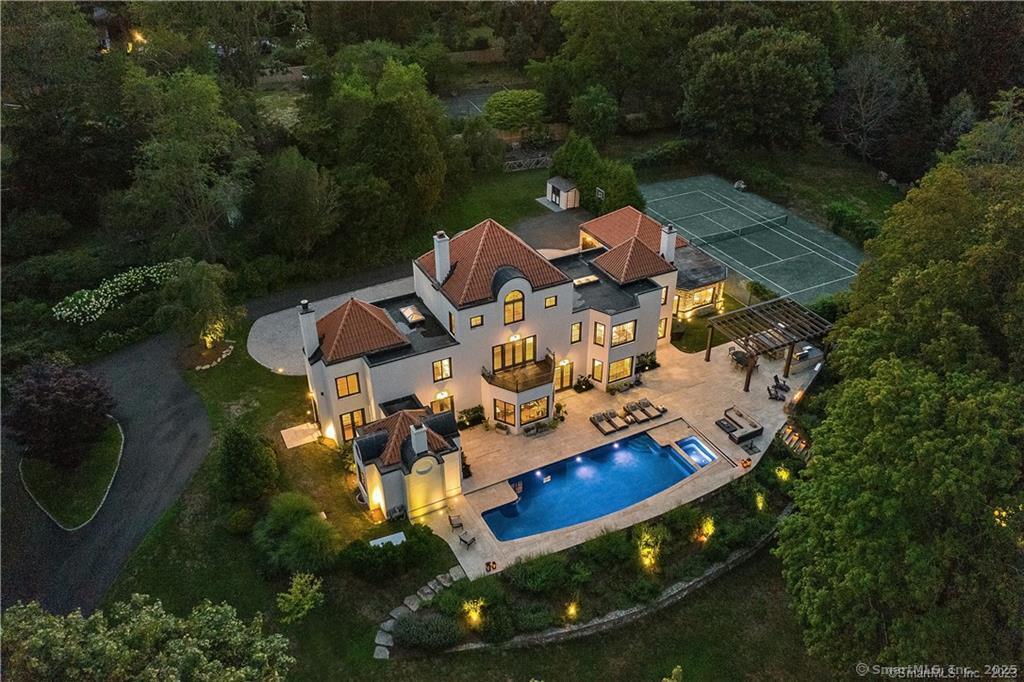 69 Beachside Avenue Westport, CT 06880 - Photo 1 of 31