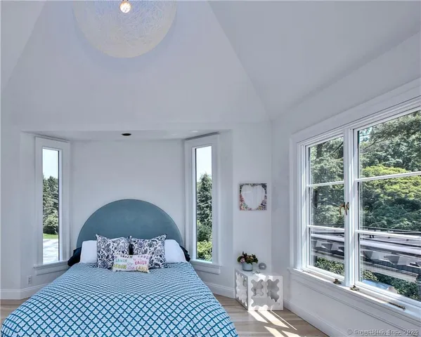 $6,500,000 | 69 Beachside Avenue, Westport, CT 06880