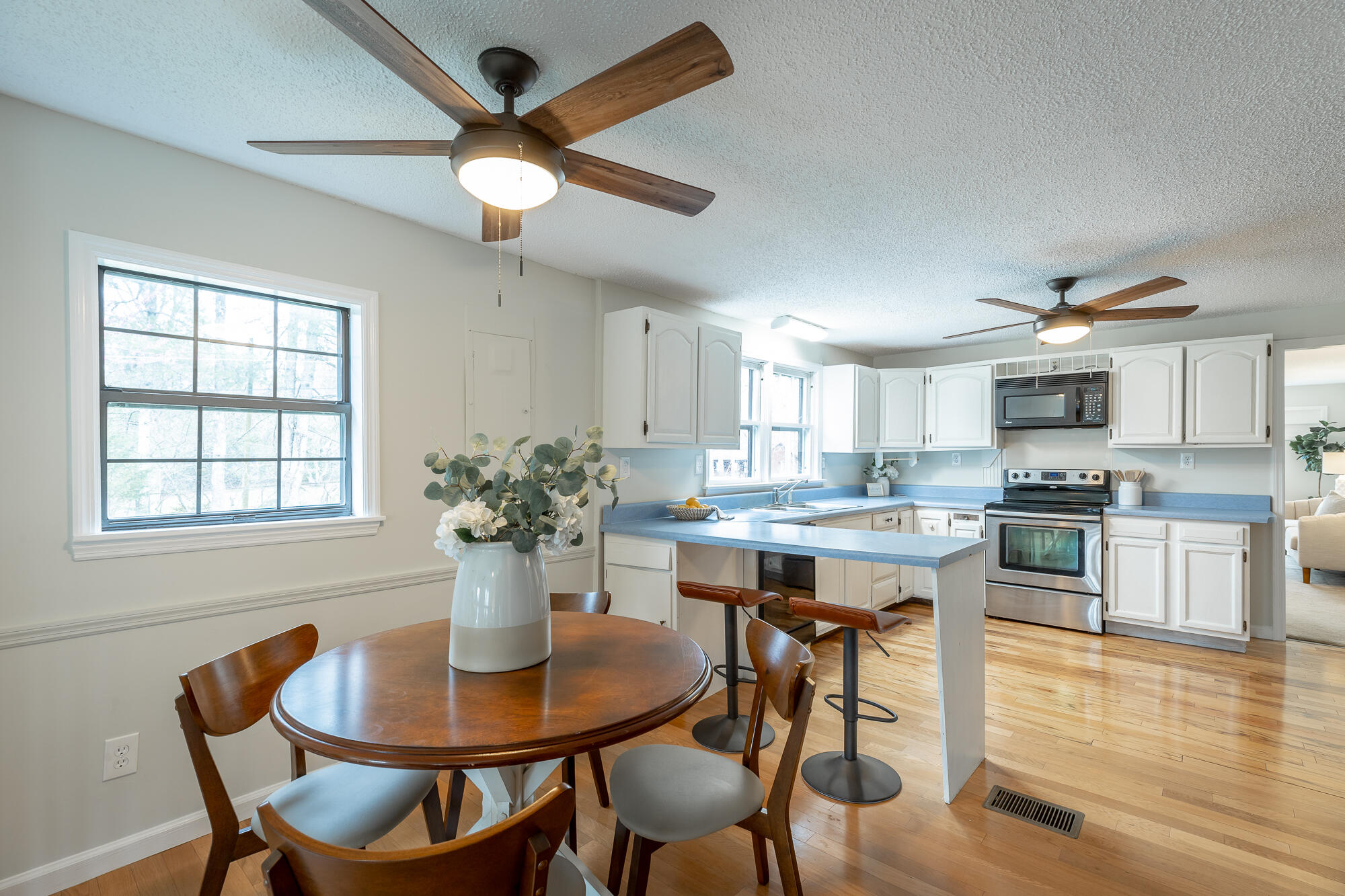 2440 Corral Road Signal Mountain, TN 37377 - Photo 9 of 63 2440 Corral Rd. HD-56