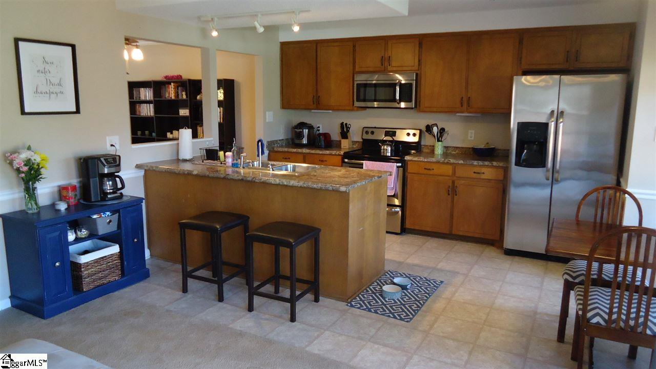214 Old Towne Road Spartanburg, SC 29301 - Photo 2 of 27 Gallery Image 2
