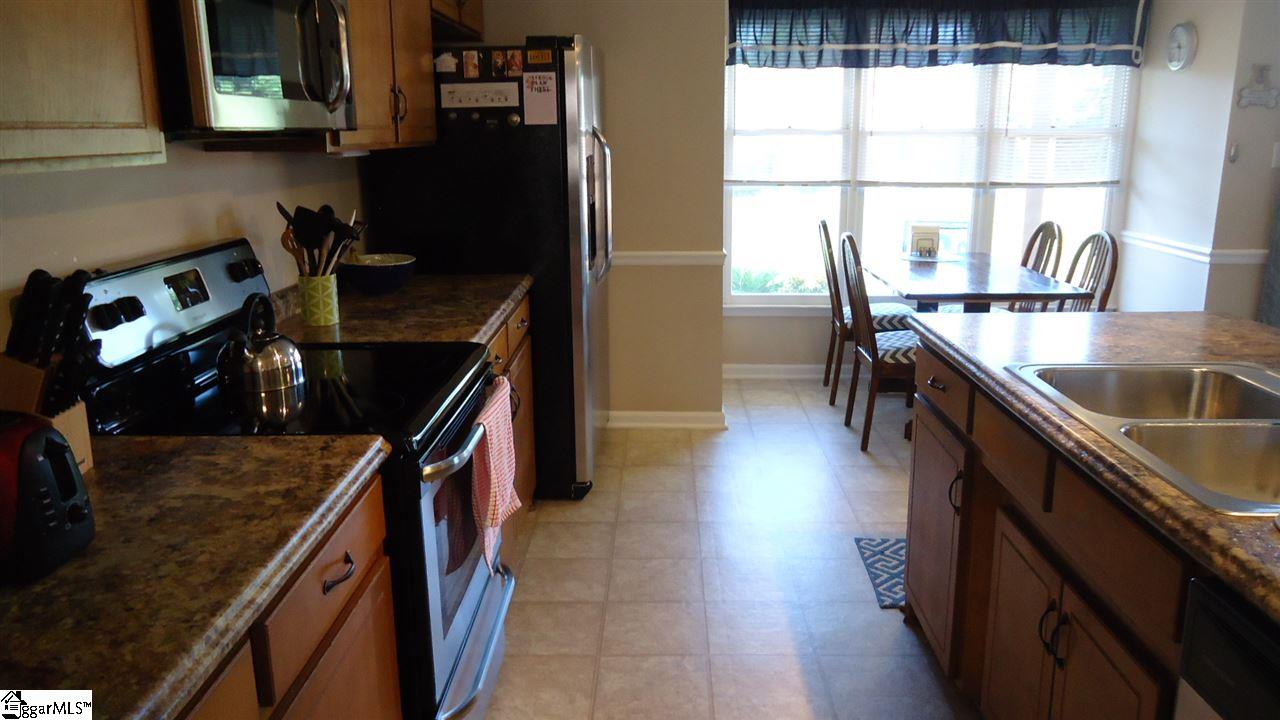 214 Old Towne Road Spartanburg, SC 29301 - Photo 5 of 27 Gallery Image 5