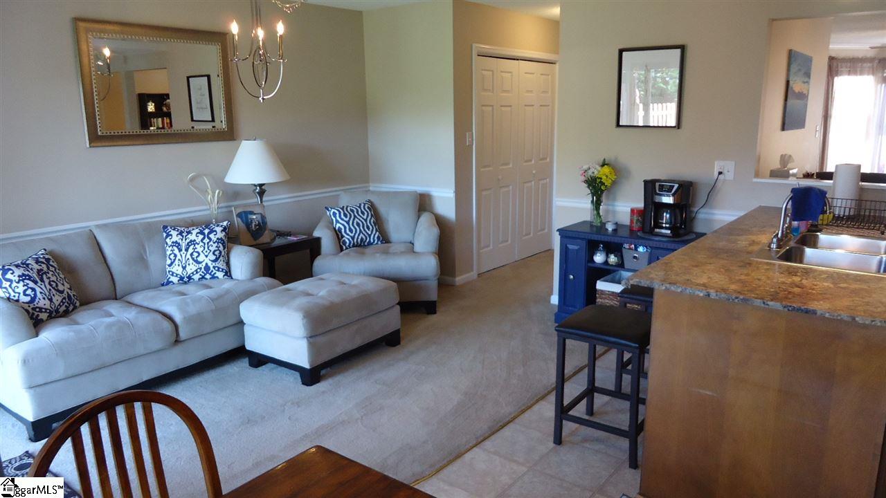 214 Old Towne Road Spartanburg, SC 29301 - Photo 6 of 27 Gallery Image 6
