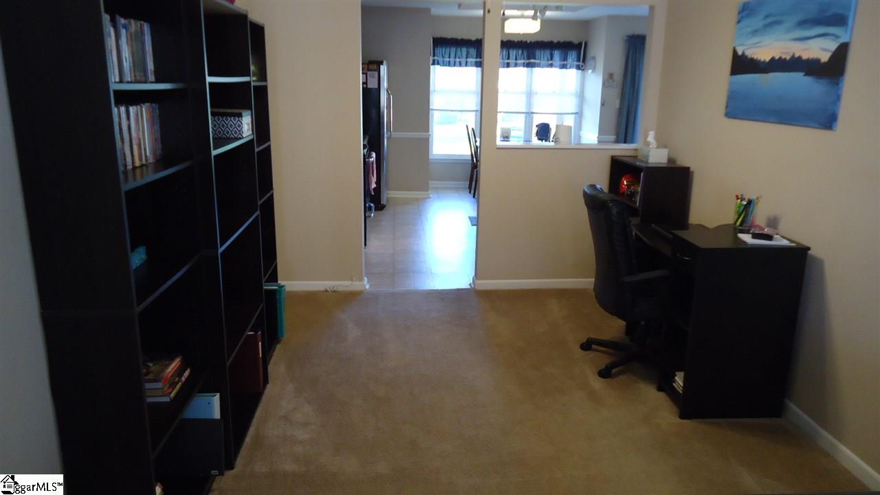 214 Old Towne Road Spartanburg, SC 29301 - Photo 8 of 27 Gallery Image 8