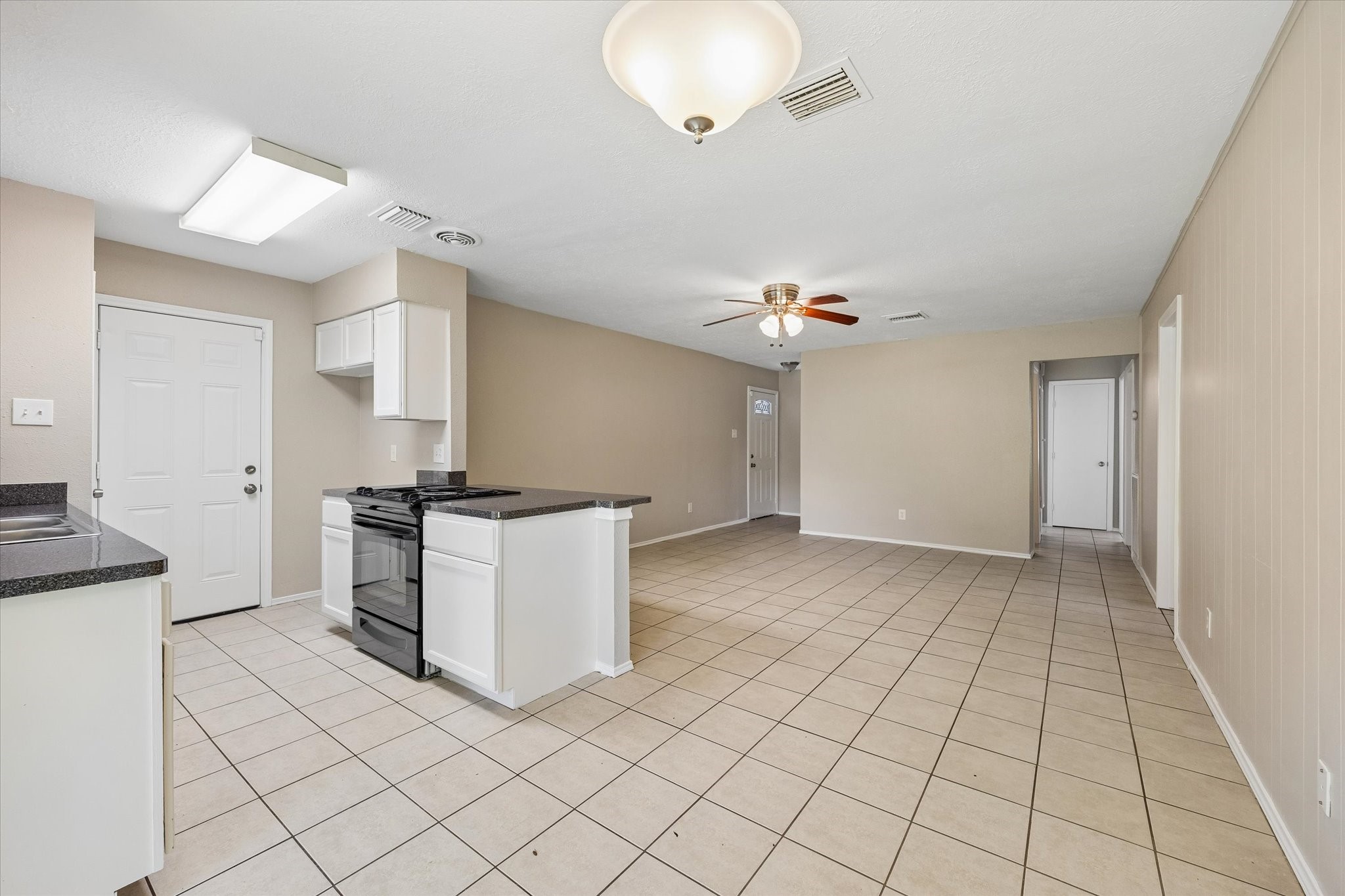15110 Buxley Street Houston, TX 77053 - Photo 2 of 12