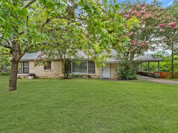 $2,250 | 6208 Walnut Hills Drive, Austin, TX 78723