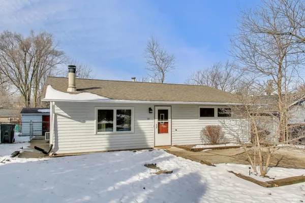 $249,900 | 119 Lake Drive, Lake In The Hills, IL 60156