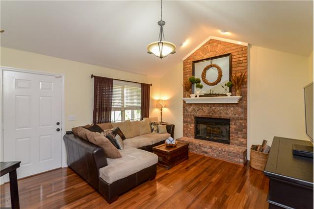 7945 Cedar Grove Road Cross Plains, TN 37049 - Photo 3 of 20 Brick Fireplace!
