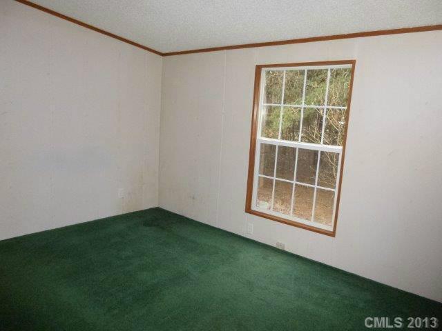 2471 Johnstown Road Crouse, NC 28033 - Photo 5 of 12 Gallery Image 5