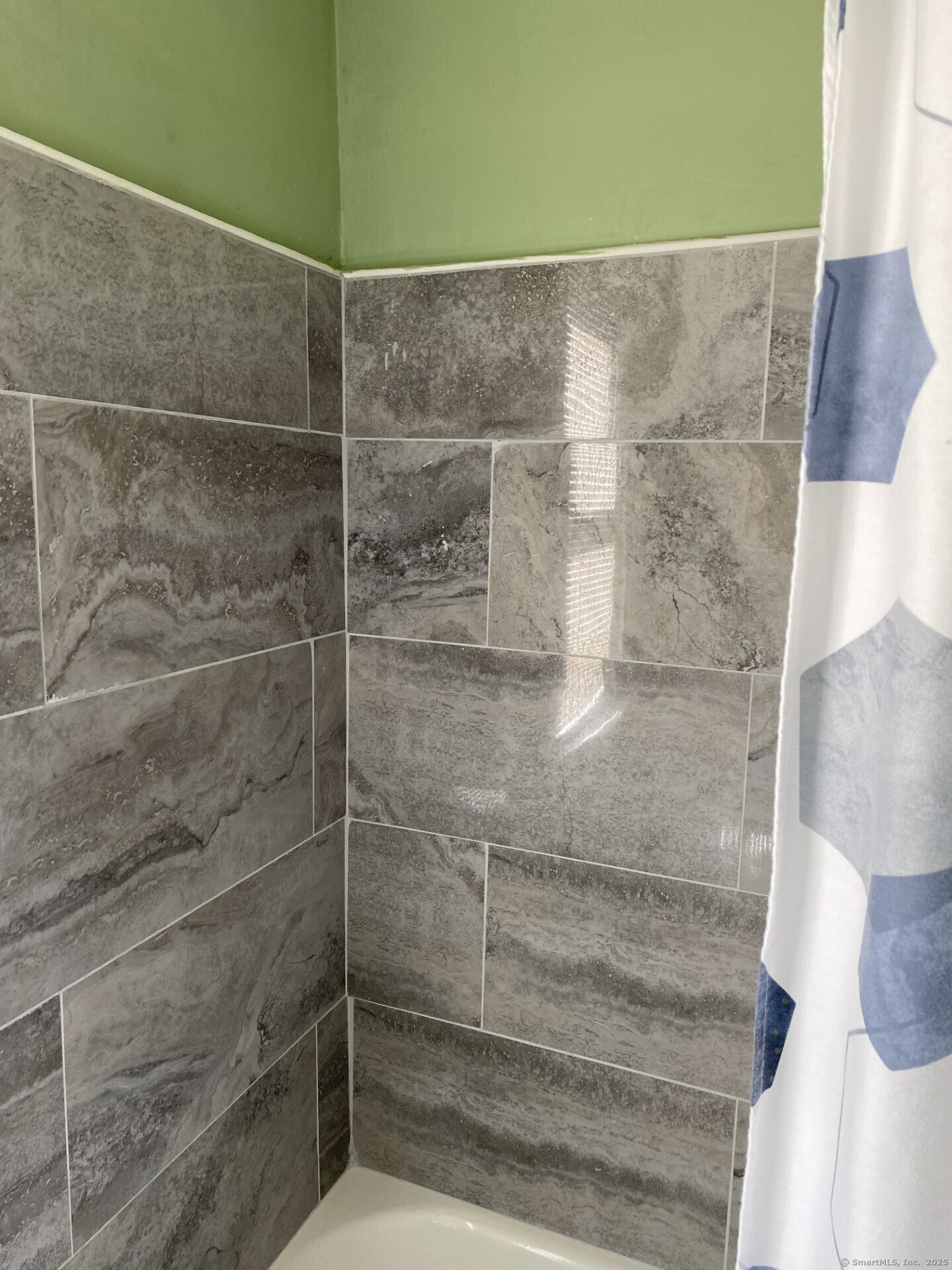 25 May Street Hartford, CT 06105 - Photo 9 of 24