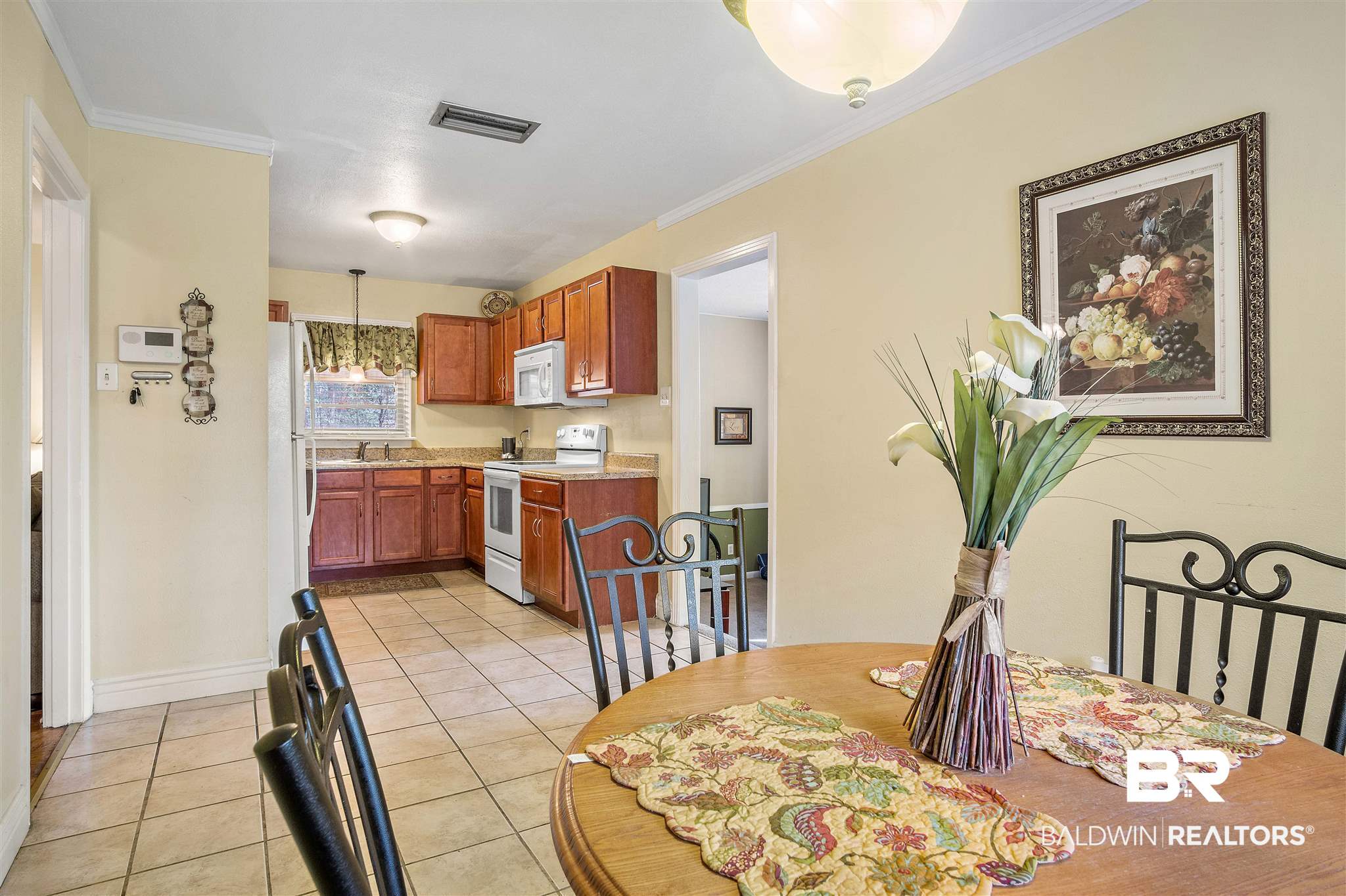 1574 Dover Street Mobile, AL 36618 - Photo 6 of 25