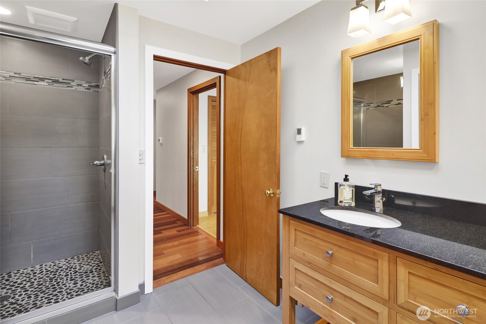 911 Coronado Avenue Bellingham, WA 98229 - Photo 21 of 40