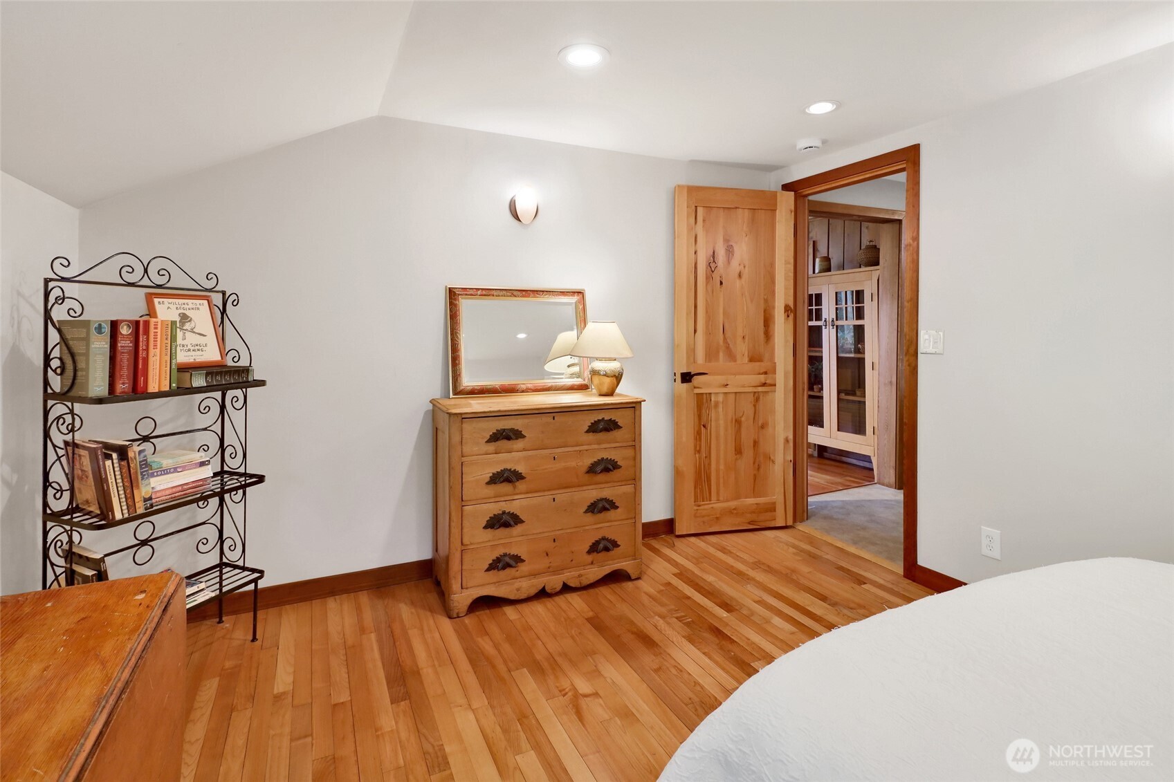 911 Coronado Avenue Bellingham, WA 98229 - Photo 23 of 40