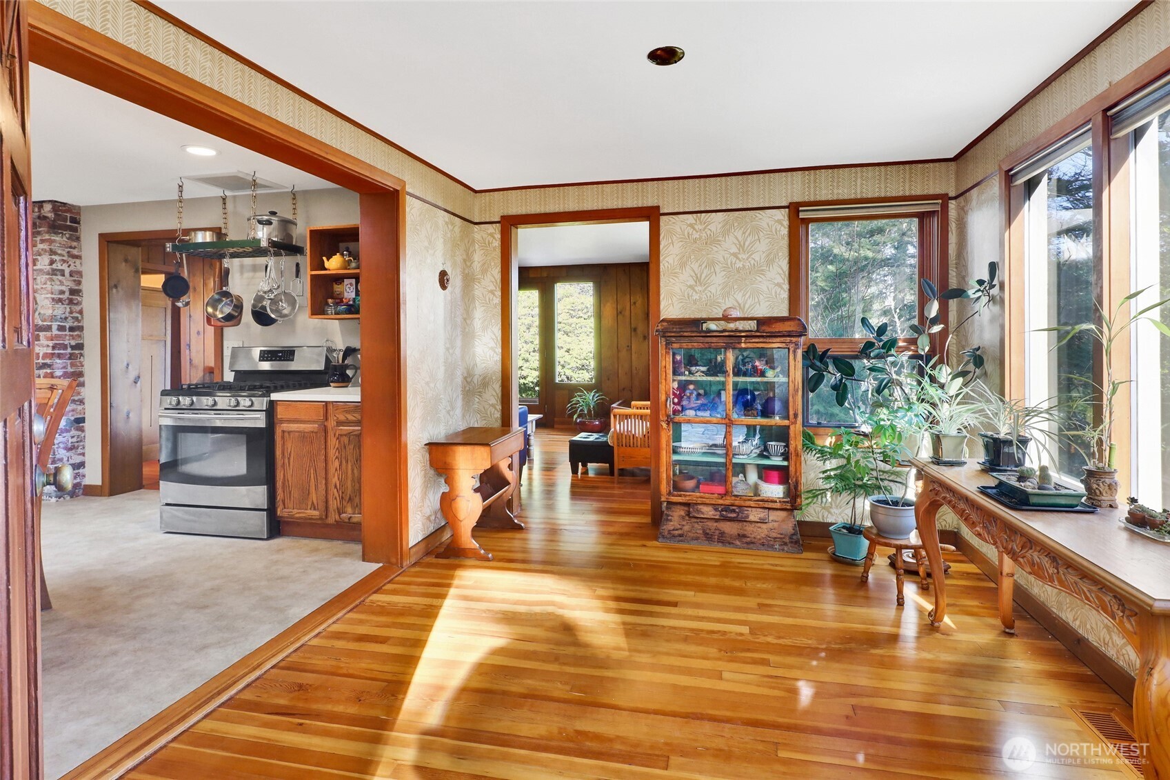 911 Coronado Avenue Bellingham, WA 98229 - Photo 3 of 40