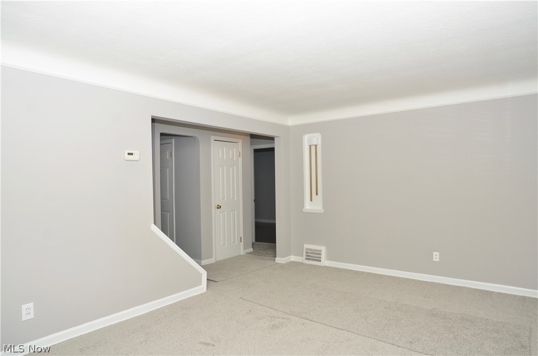13301 Littleton Road Cleveland, OH 44125 - Photo 5 of 34 Gallery Image 5