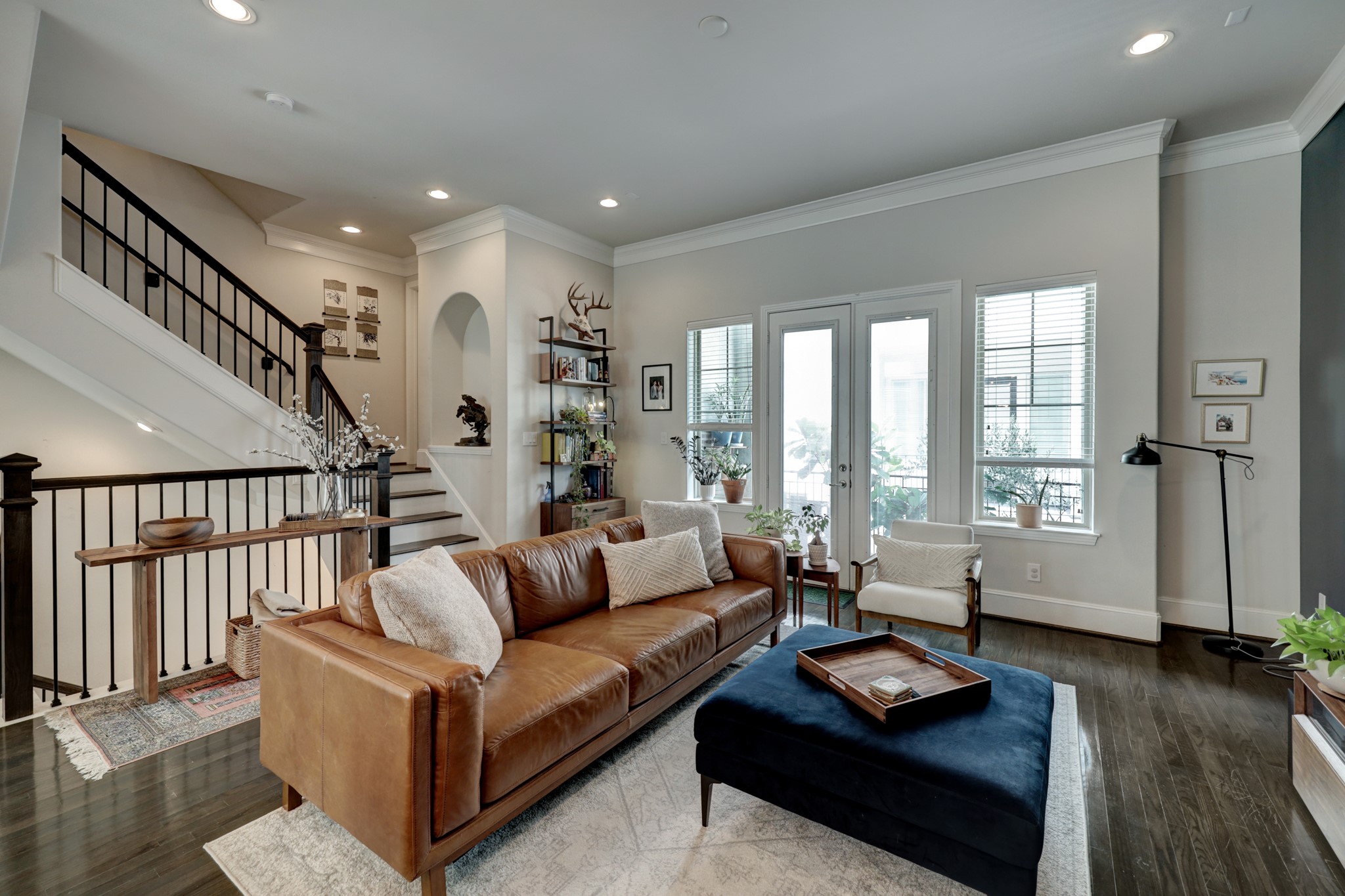 2231 Chenevert Street Houston, TX 77003 - Photo 14 of 26 a living room with furniture and wooden floor
