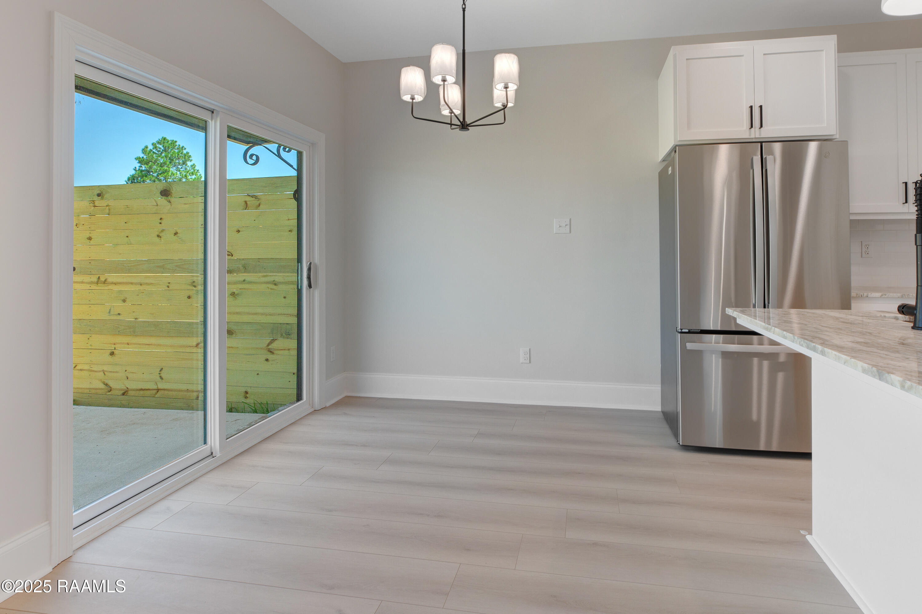 424 Eraste Landry Road Lafayette, LA 70506 - Photo 11 of 25 428 Eraste Landry -13