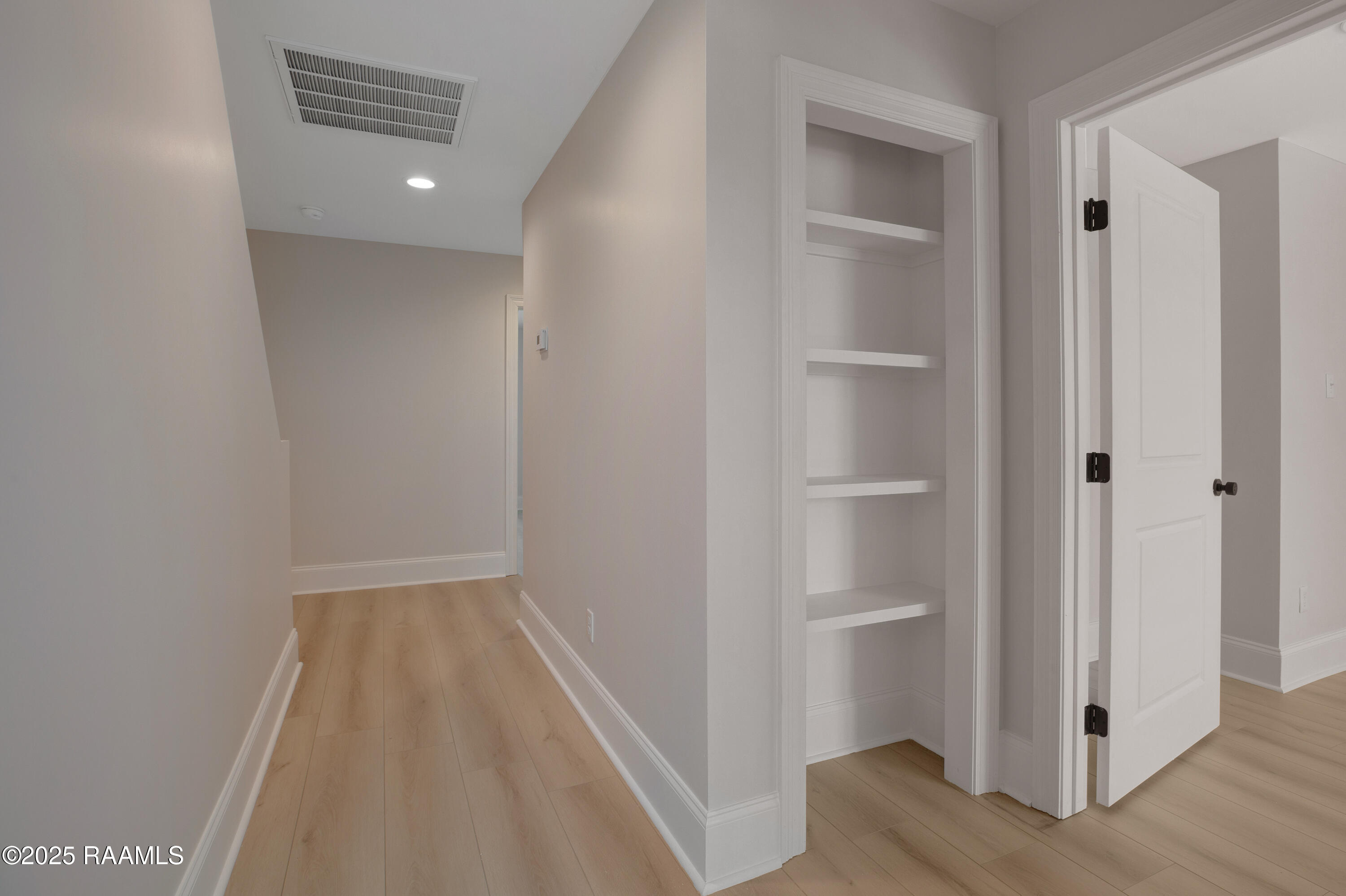 424 Eraste Landry Road Lafayette, LA 70506 - Photo 16 of 25 428 Eraste Landry -18