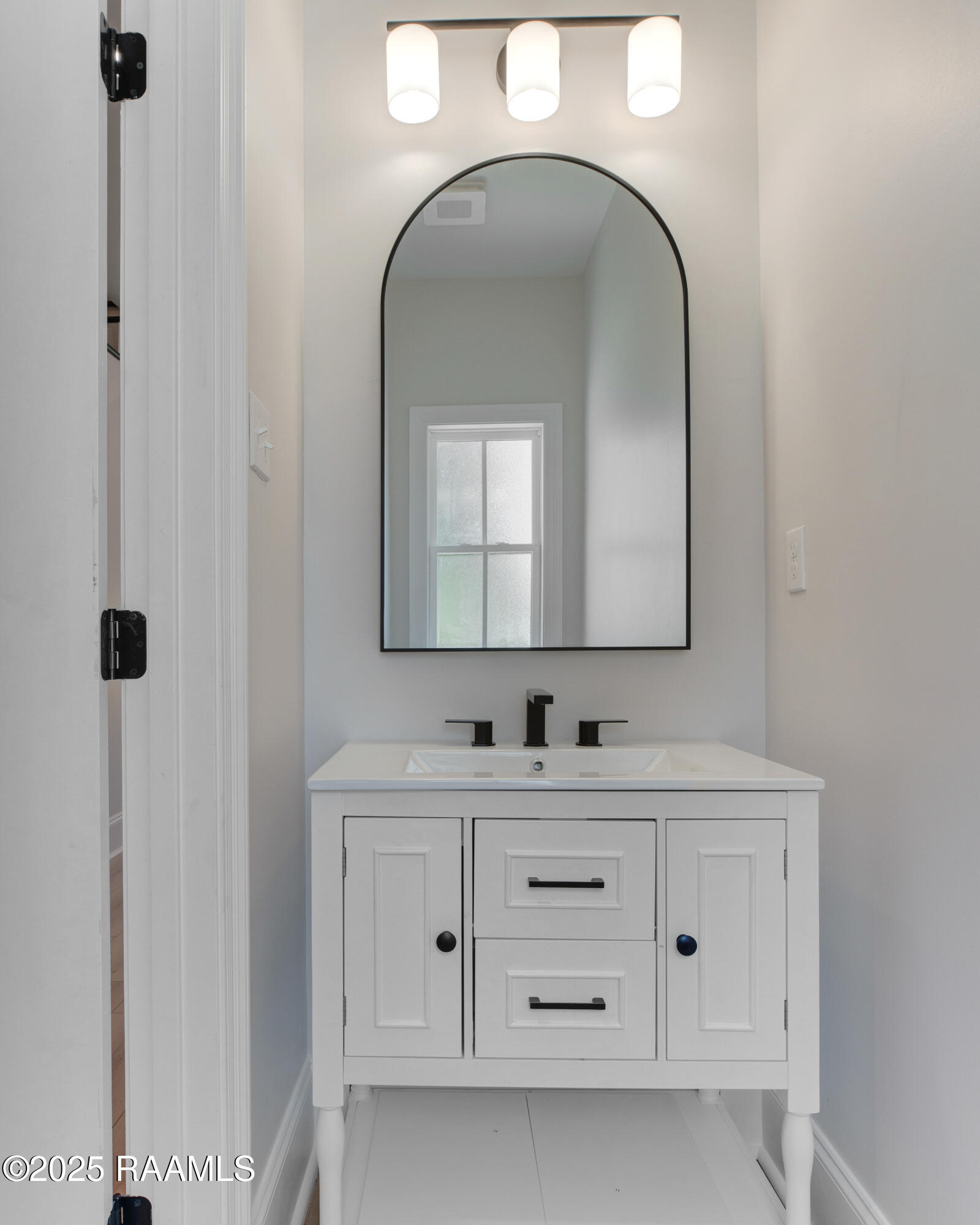 424 Eraste Landry Road Lafayette, LA 70506 - Photo 6 of 25 428 Eraste Landry -8