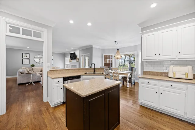 $635,000 | 3305 Forest Shadows Drive, Chattanooga, TN 37421