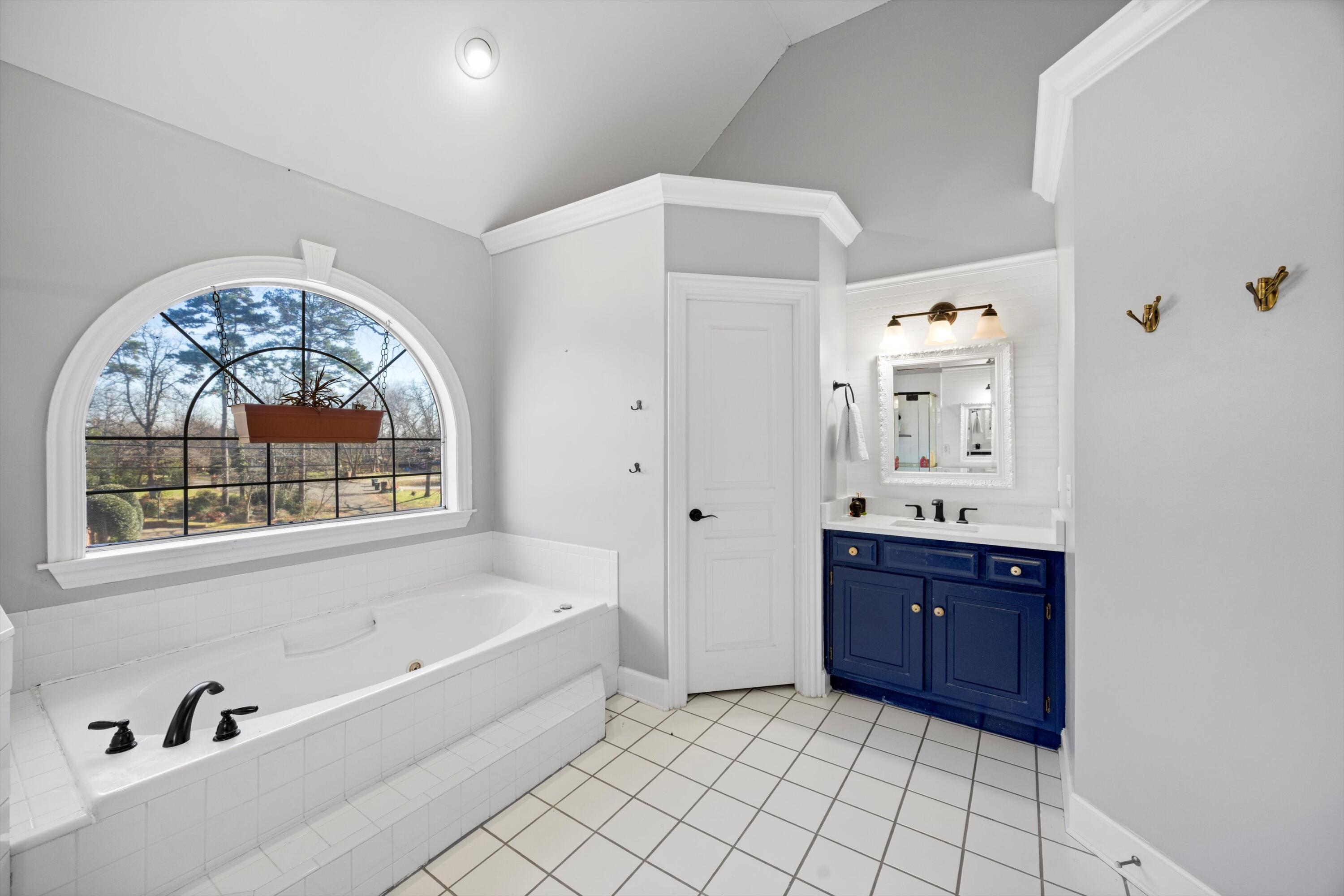 3305 Forest Shadows Drive Chattanooga, TN 37421 - Photo 30 of 59 30-090A1781