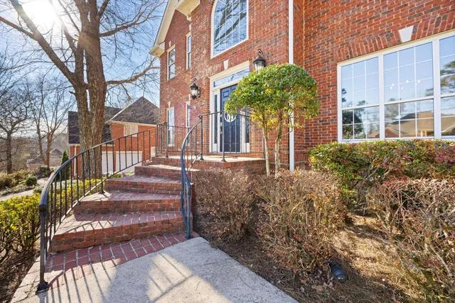 $635,000 | 3305 Forest Shadows Drive, Chattanooga, TN 37421