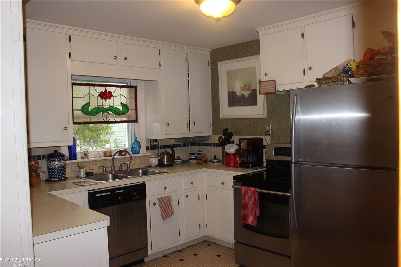 131 Turner Street Romeo, MI 48065 - Photo 20 of 42 kitchen