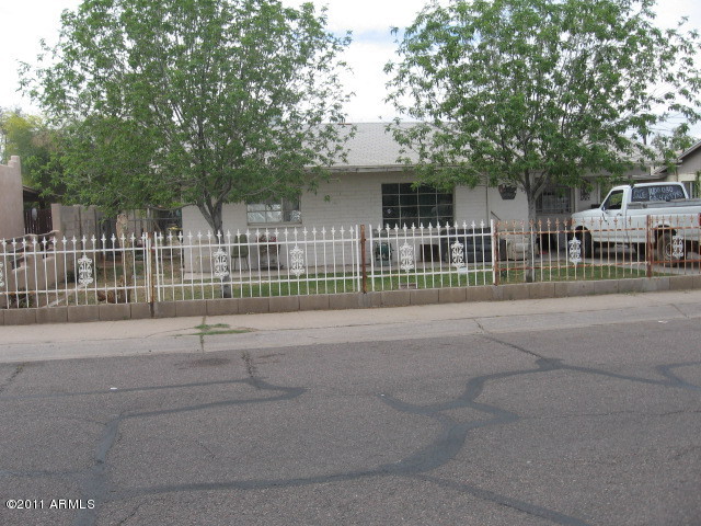 1833 West Chipman Road Phoenix, AZ 85041 - Photo 1 of 1 FRONT OF PROPERTY