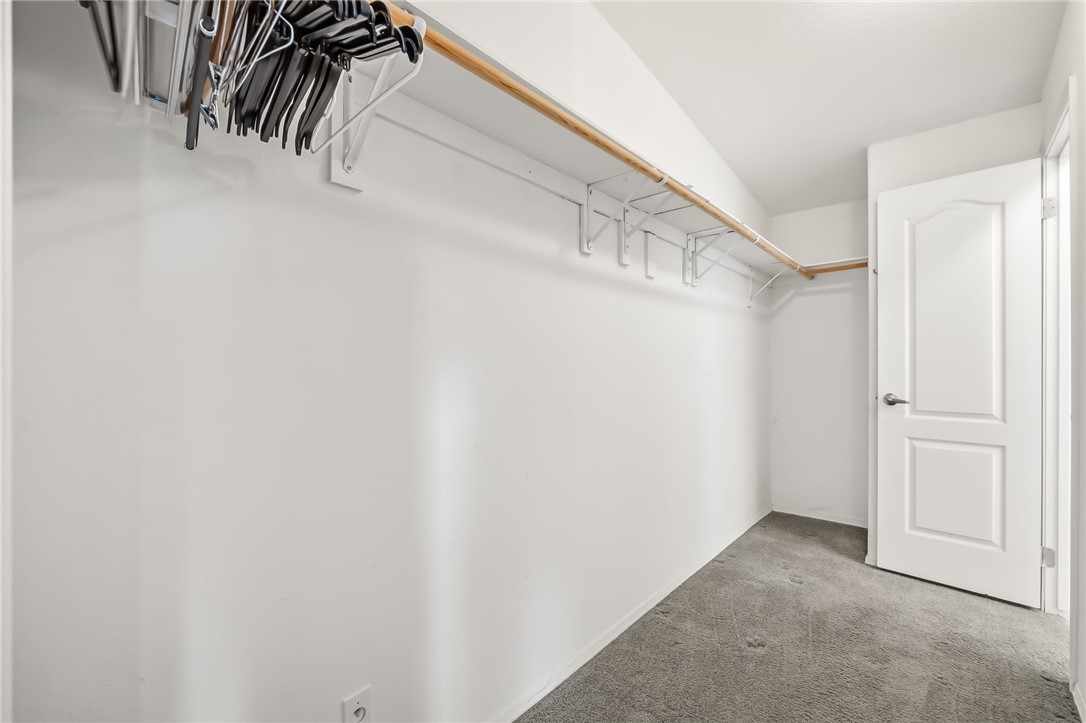 2525 South Ridge Avenue Bullhead City, AZ 86429 - Photo 45 of 76 Walk-in closet primary suite