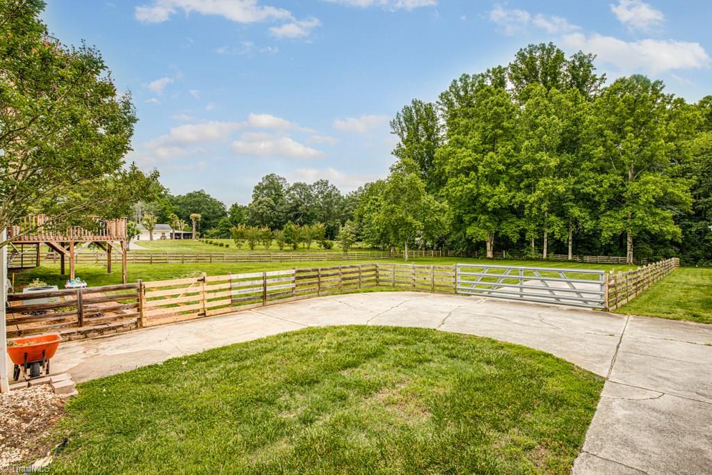 550 Barnes Road Winston-Salem, NC 27107 - Photo 24 of 26 Gallery Image 24