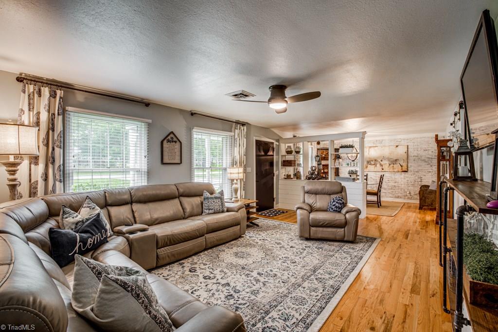 550 Barnes Road Winston-Salem, NC 27107 - Photo 5 of 26 Gallery Image 5