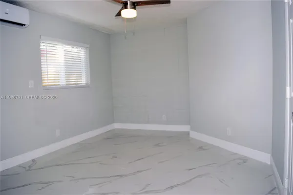 $2,450 | 622 Northeast 6th Street, Unit 2, Hallandale Beach, FL 33009