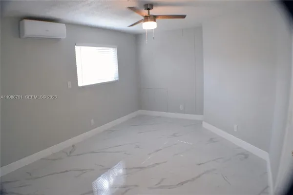 $2,450 | 622 Northeast 6th Street, Unit 2, Hallandale Beach, FL 33009