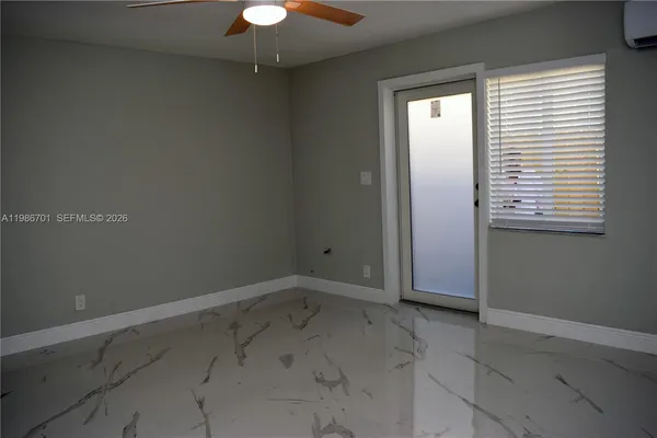 $2,450 | 622 Northeast 6th Street, Unit 2, Hallandale Beach, FL 33009